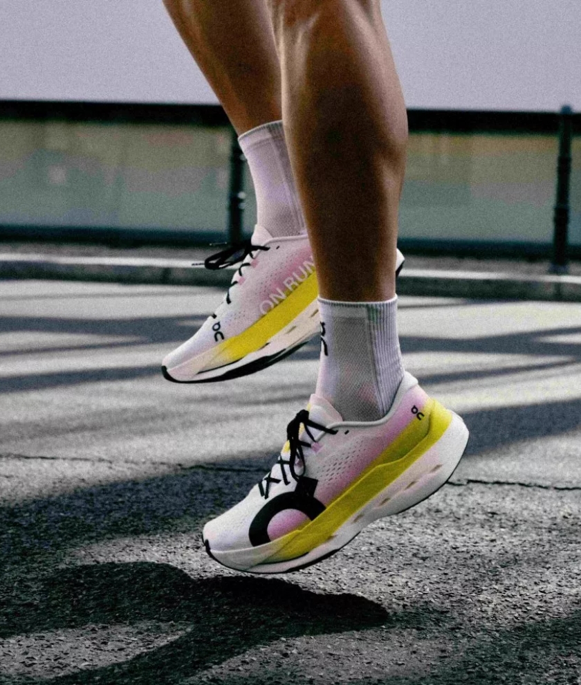 Shoes Cloudboom Max Women