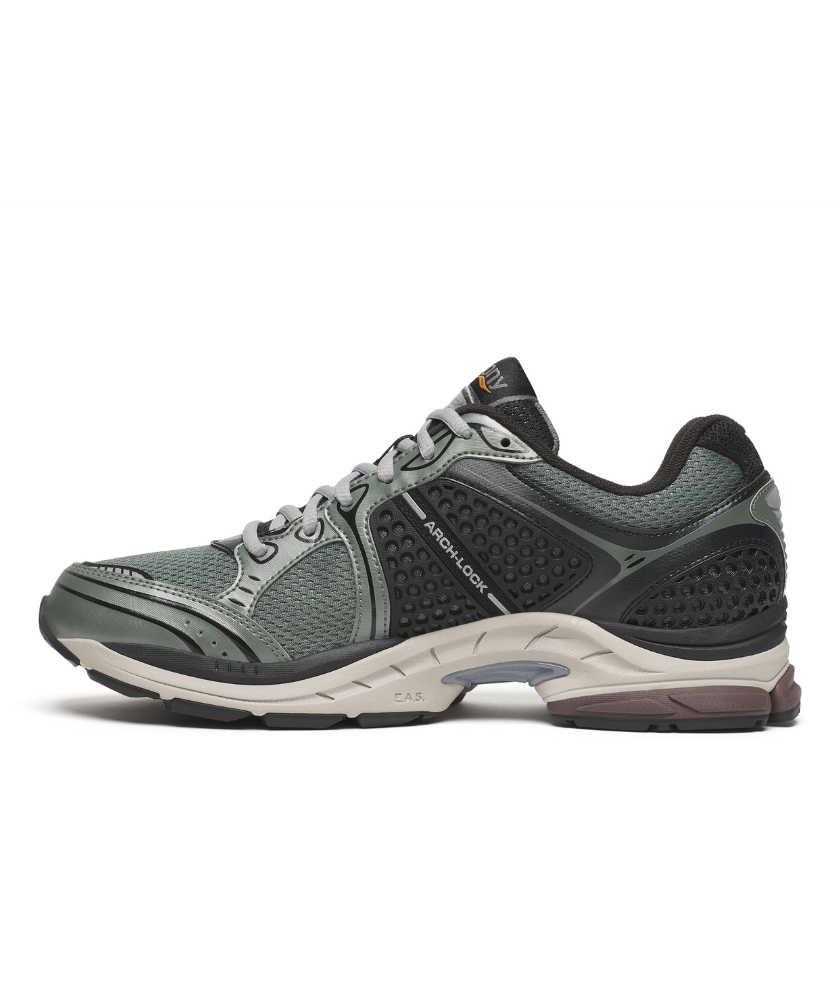 Shoes Progrid Triumph 4