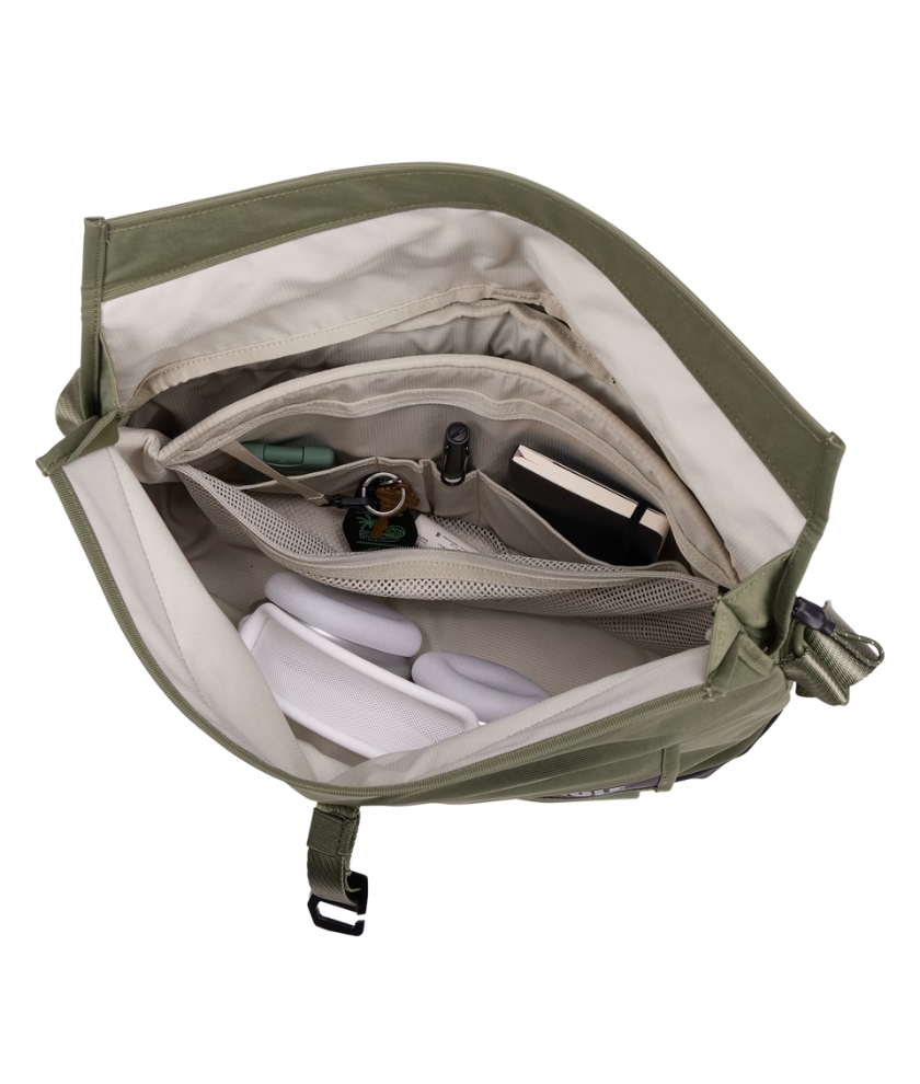 Paramount 3 CrossBody  PARACB3114