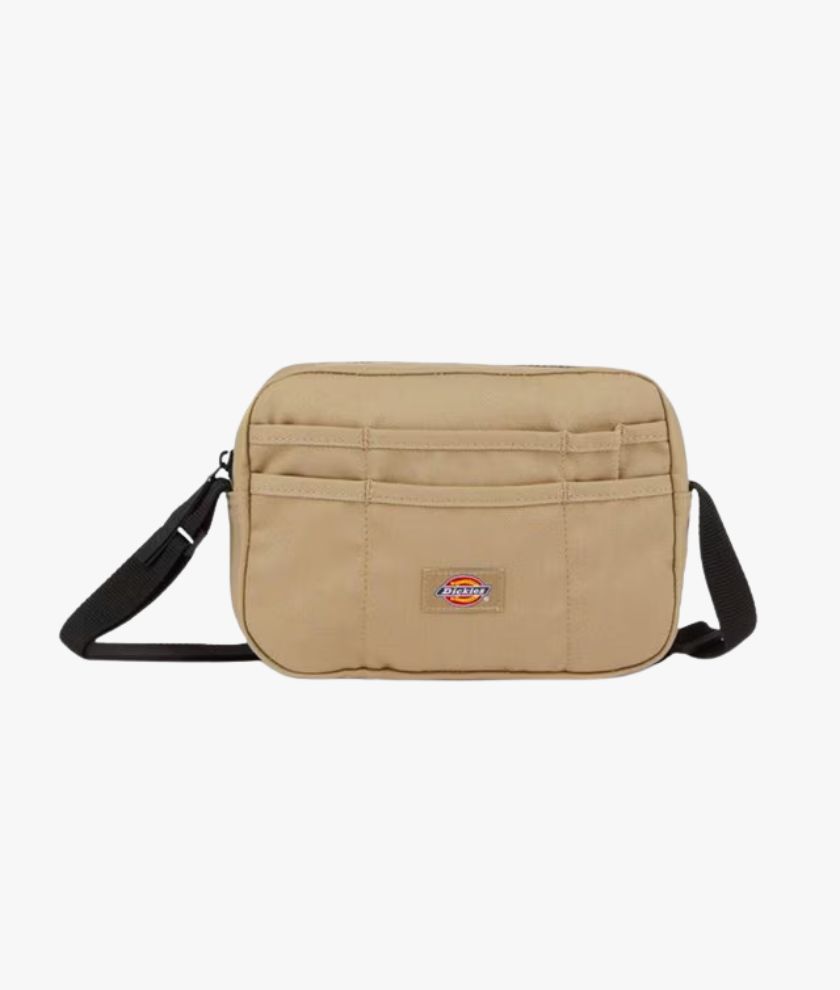 Moreauville Messenger Bag